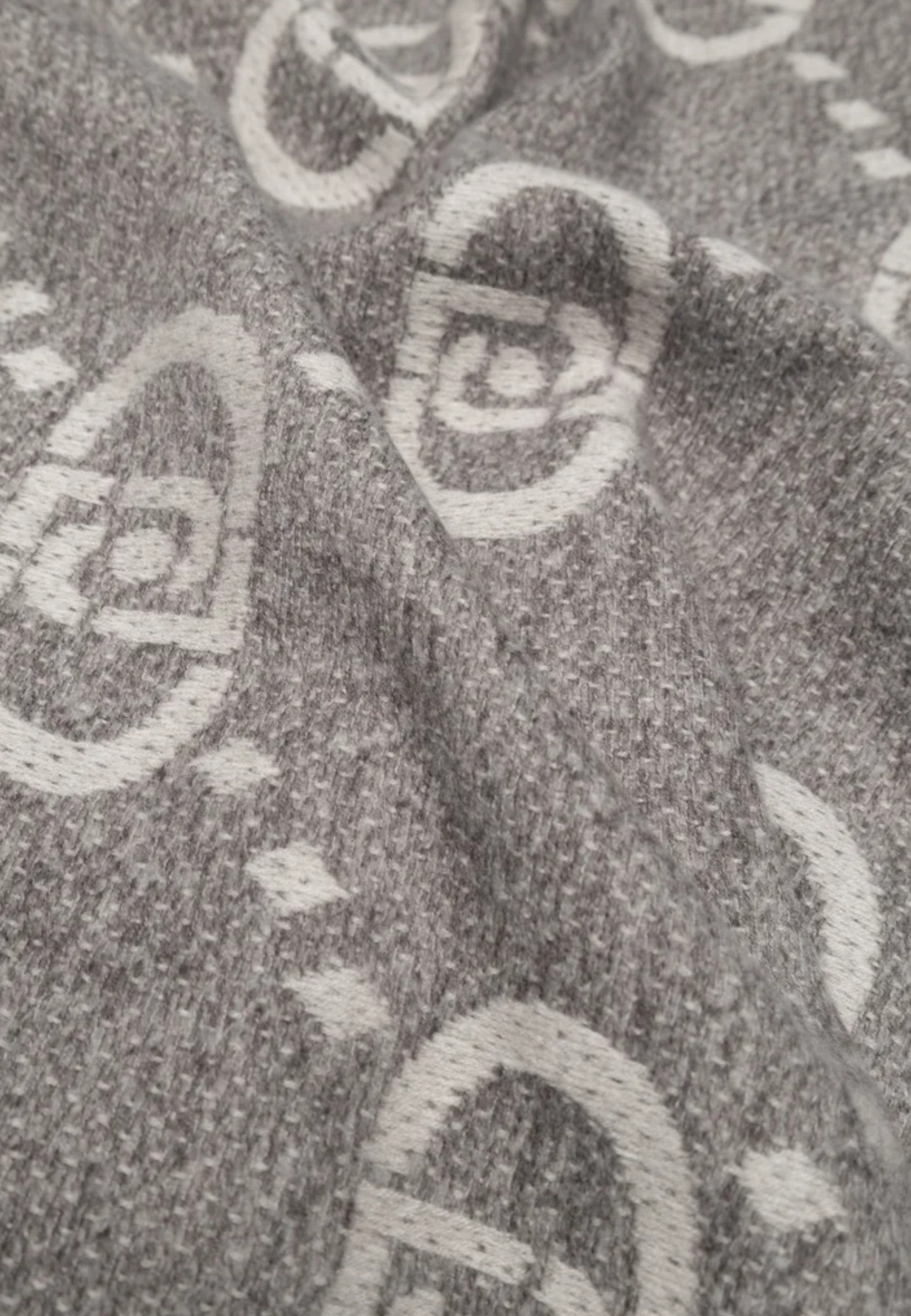 GREY CLOUD