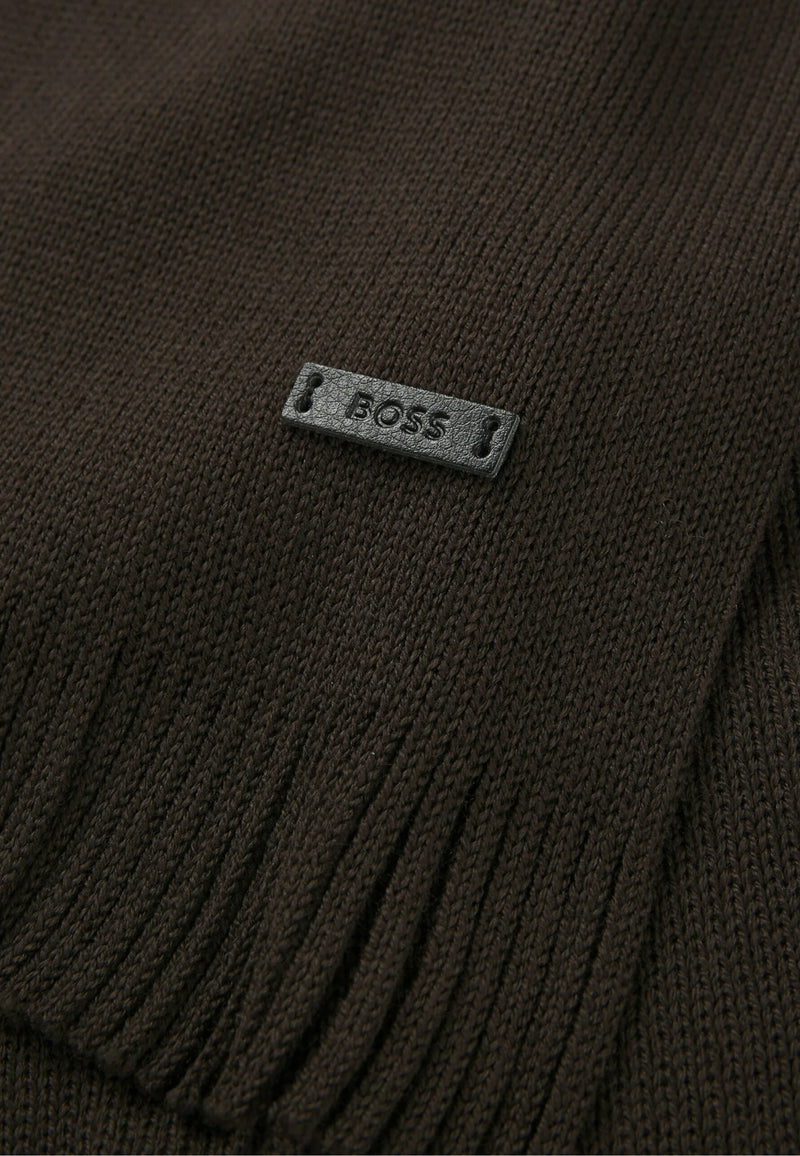 DARK BROWN