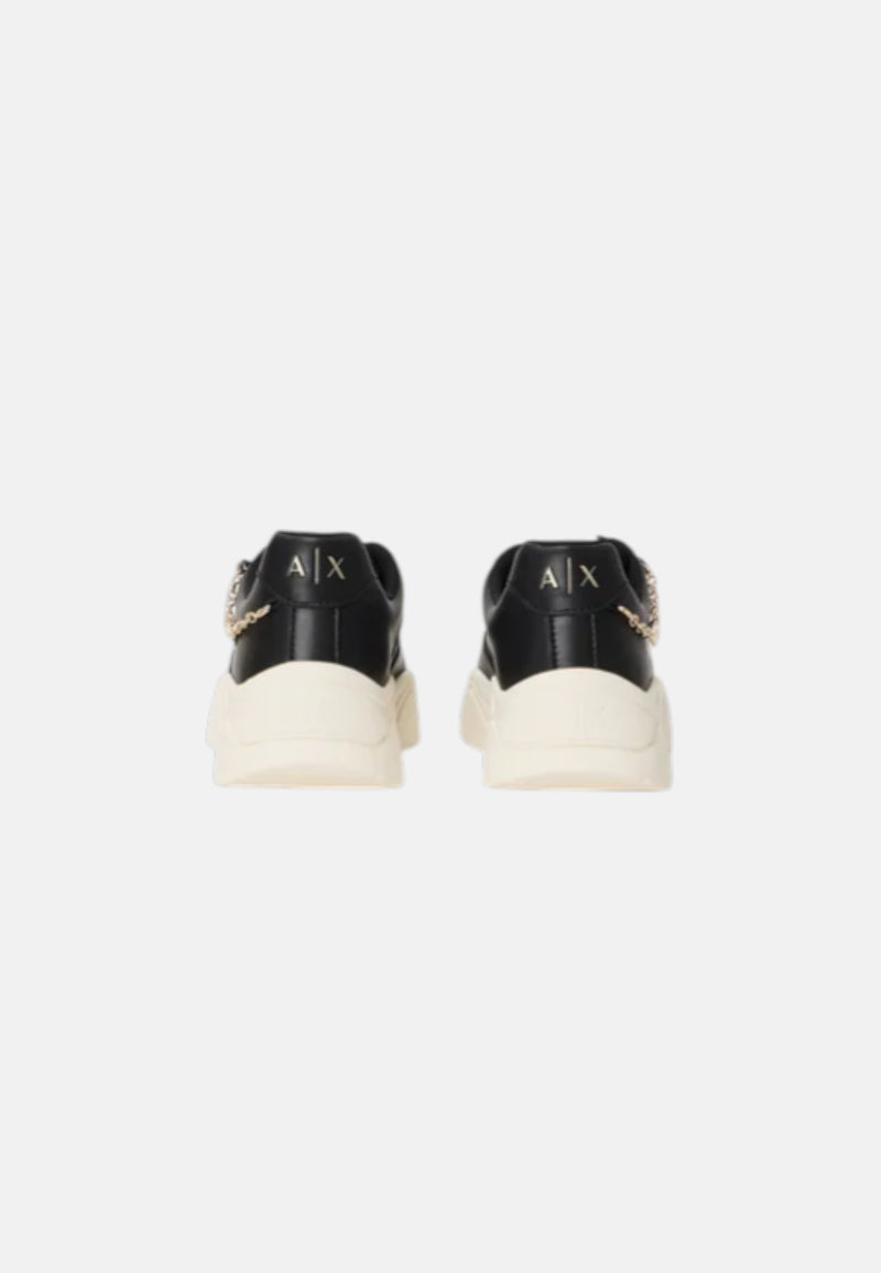 BLACK/BLACK
