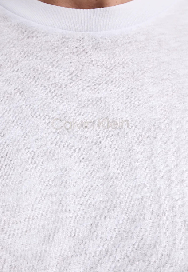 BRILLIANT WHITE