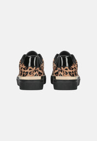 LEOPARD/BLACK