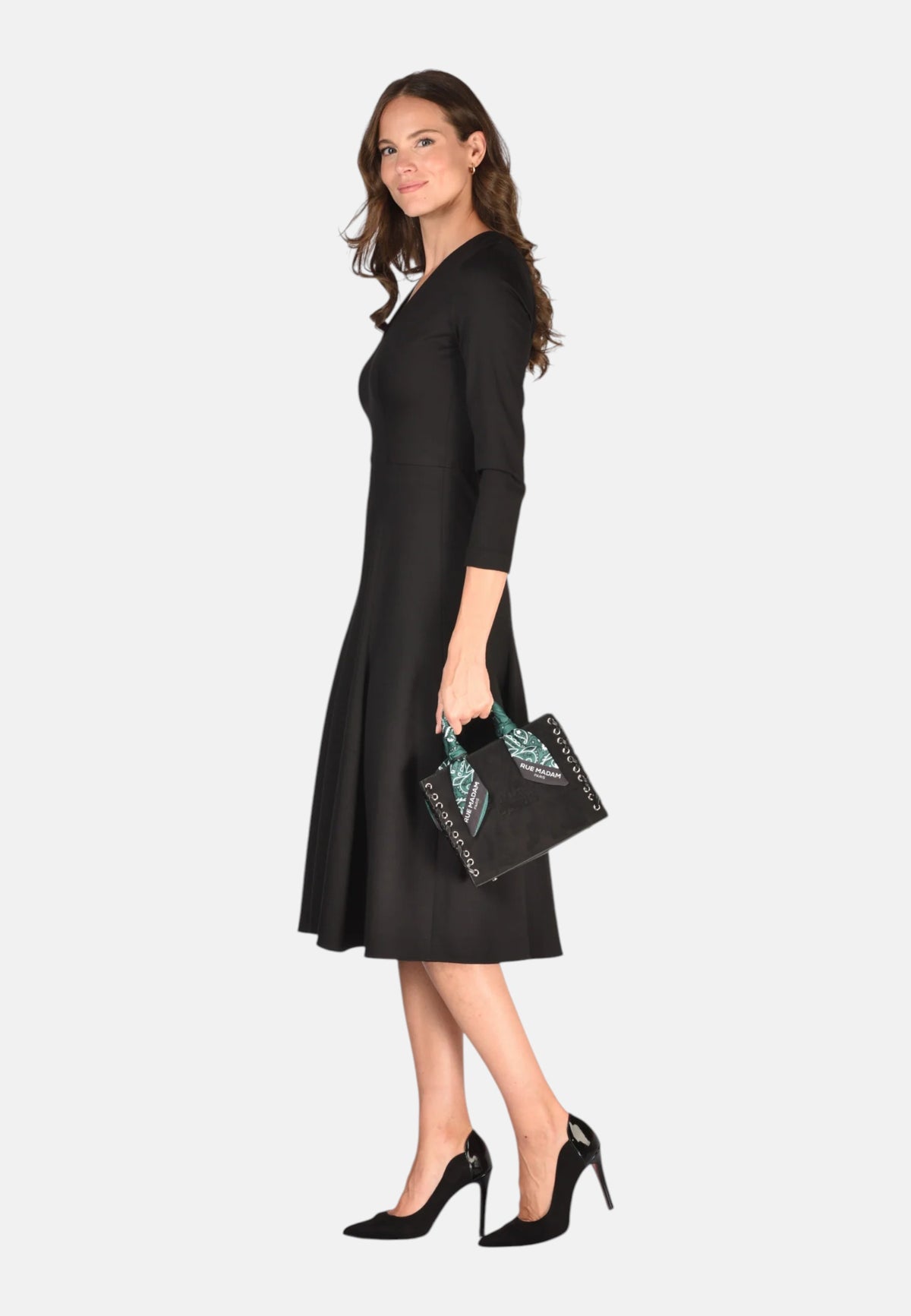 SUEDE BLACK
