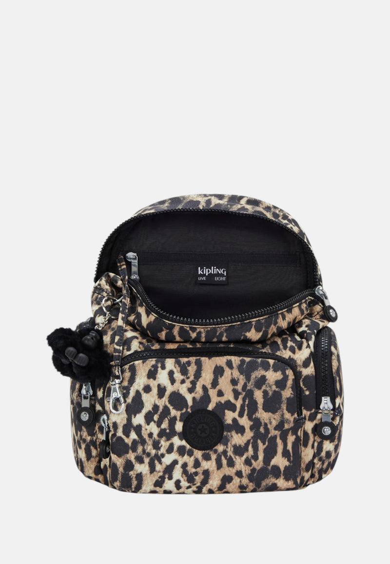 WILD LEOPARD