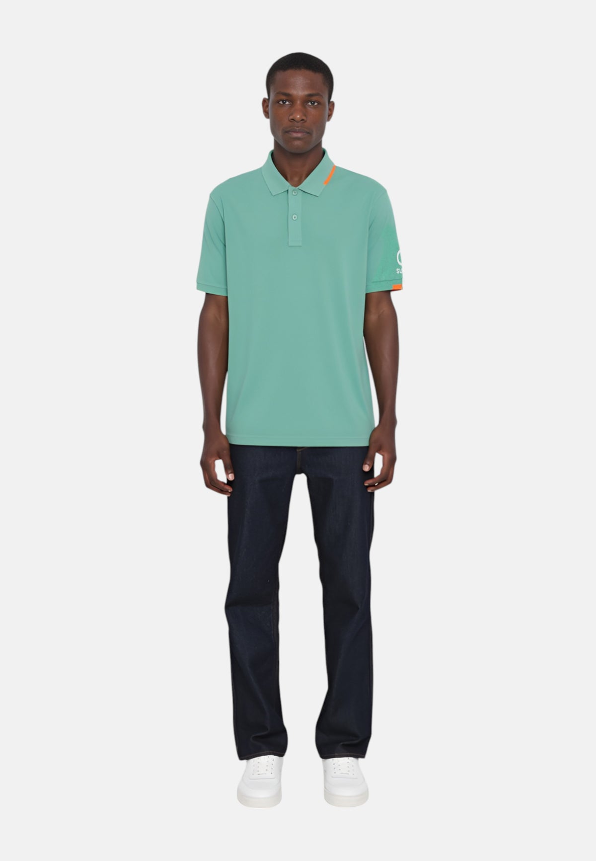 LIGHT GREEN