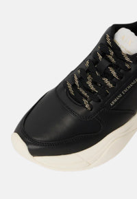 BLACK/BLACK
