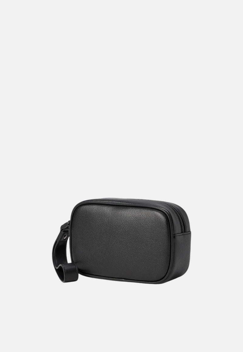 BLACK/BLACK