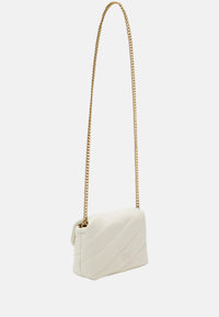 BIANCO SETA/ANTIQUE GOLD