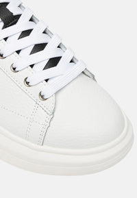 WHITE/BLACK