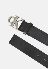 BLACK/SILVER