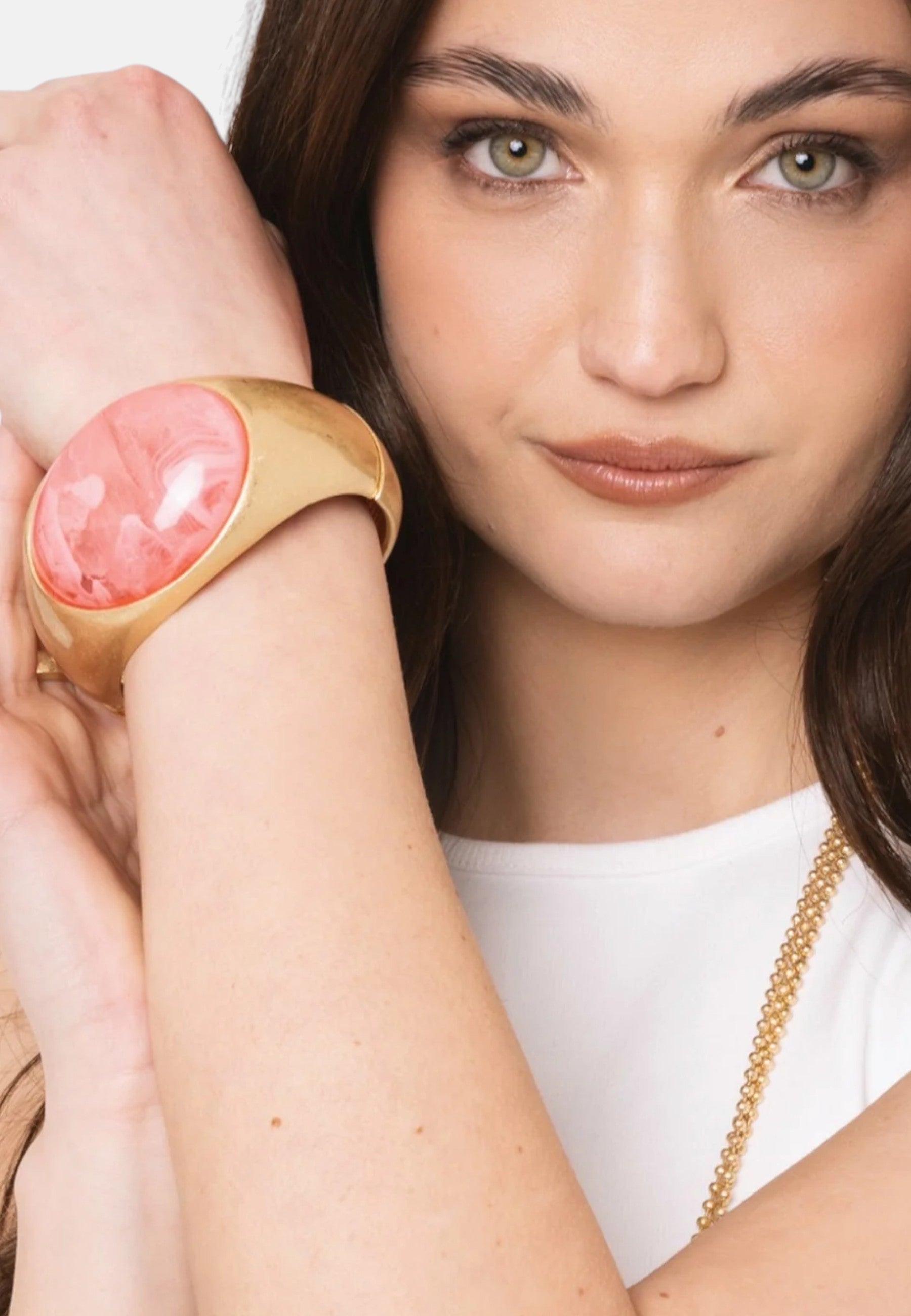 Bracciale a manetta con pietra in resina rosa Oro/rosa