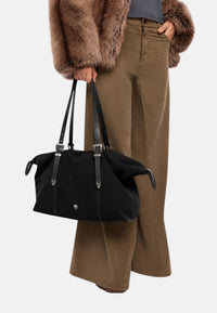 Borsa tote in pelle scamosciata con dettagli texani. Nero/nickel