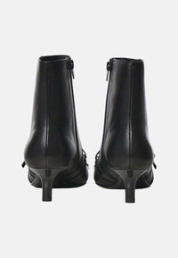Stivaletti alla caviglia in pelle con cinturini e frange Donna Pinko Black