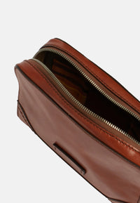 Matteo pochette The Bridge in Pelle Marrone/rutenio
