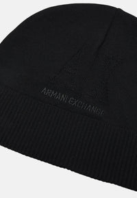 Berretto lavorato a maglia in lana vergine Armani Exchange Black