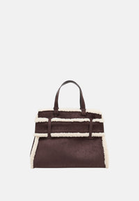 Borsa shopping scamosciata con profili effetto shearling Donna Armani Exchange Antagonist/script