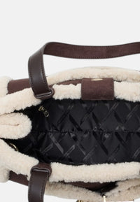 Borsa shopping scamosciata con profili effetto shearling Donna Armani Exchange Antagonist/script