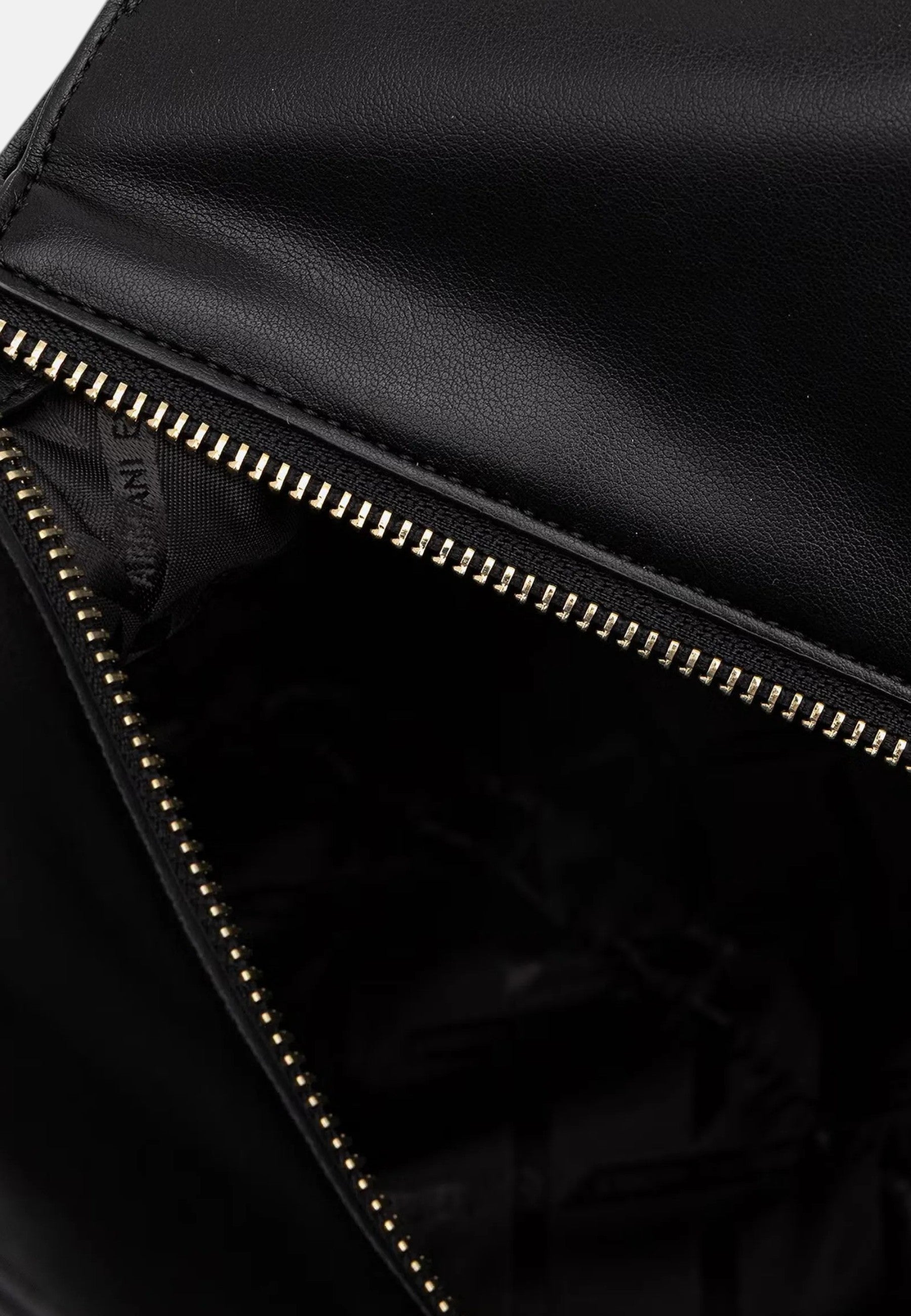 Borsa shopping scamosciata con profili effetto shearling Donna Armani Exchange Black