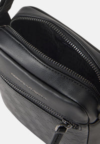 Borsello reporter con tracolla regolabile e logo in metallo  Armani Exchange Black