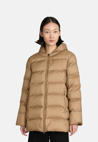 Piumino corto MM Max Mara in nylon trapuntato e idrorepellente con cappuccio Donna Max Mara Cammello