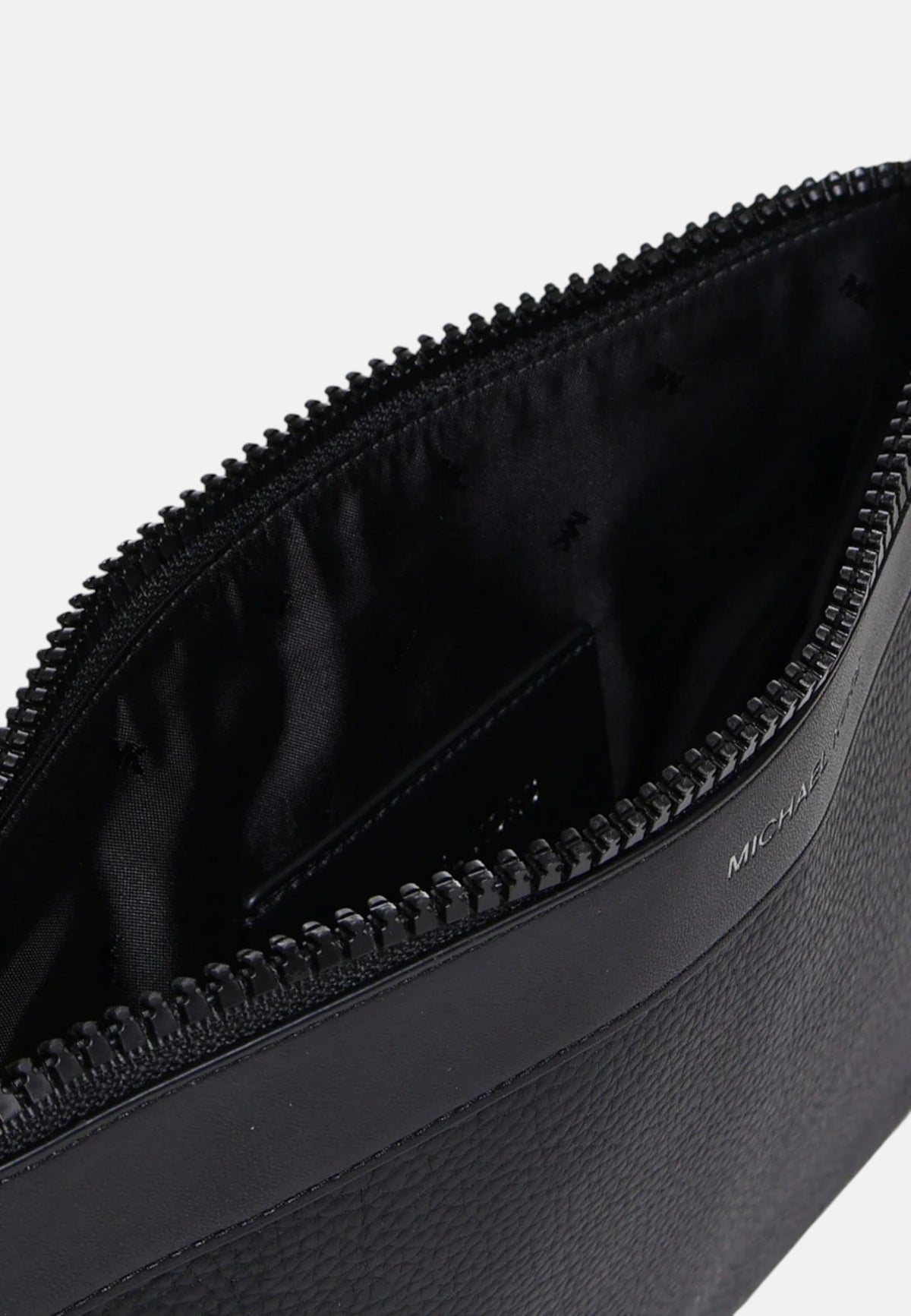 Pochette da viaggio Brooklyn in misto nylon Michael Kors Black