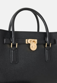 Michael Kors Borsa Hamilton piccola in Pelle Pieno Fiore Black