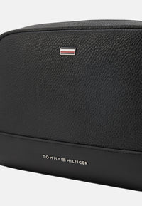 Pochette Tommy Hilfiger da uomo nera. Nero