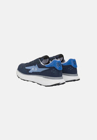 Sneaker Niki 4.0 Solid in nylon e PU grigio medio da uomo Sun68 Navy Blue
