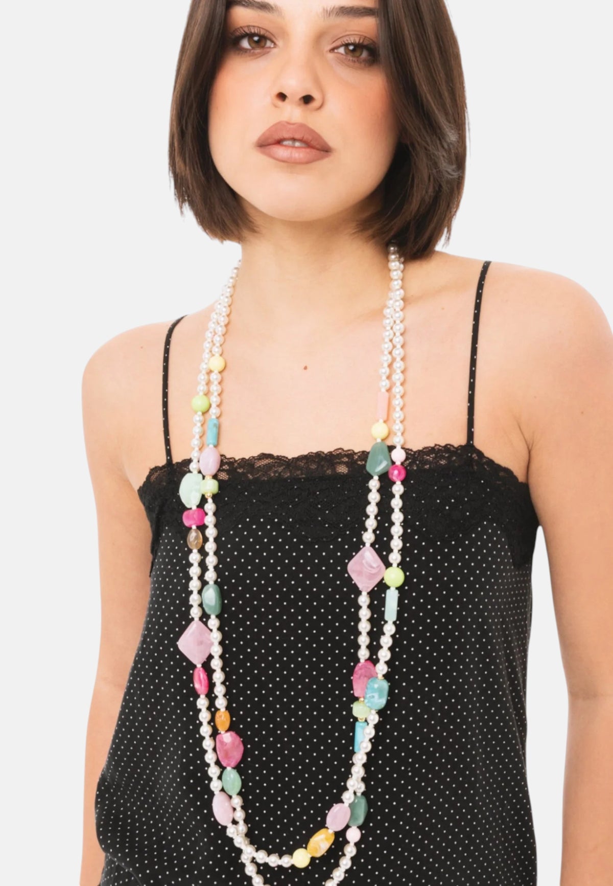 Collana lunga a due linee di perle in acrilico con inserti in vetro multicolore Multicolor