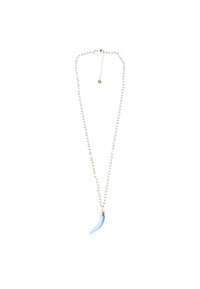 Collana lunga a catena con pendente corno in resina e vetro celeste Oro/blu
