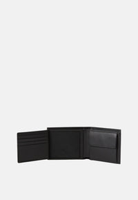 Set regalo porta carte di credito e Portachiavi con logo Black