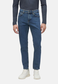 Boss Jeans fit affusolato in comodo denim elasticizzato Boss Bright Blue