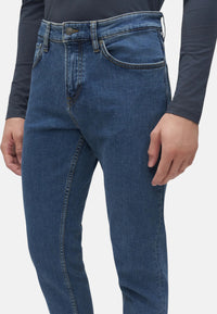 Boss Jeans fit affusolato in comodo denim elasticizzato Boss Bright Blue