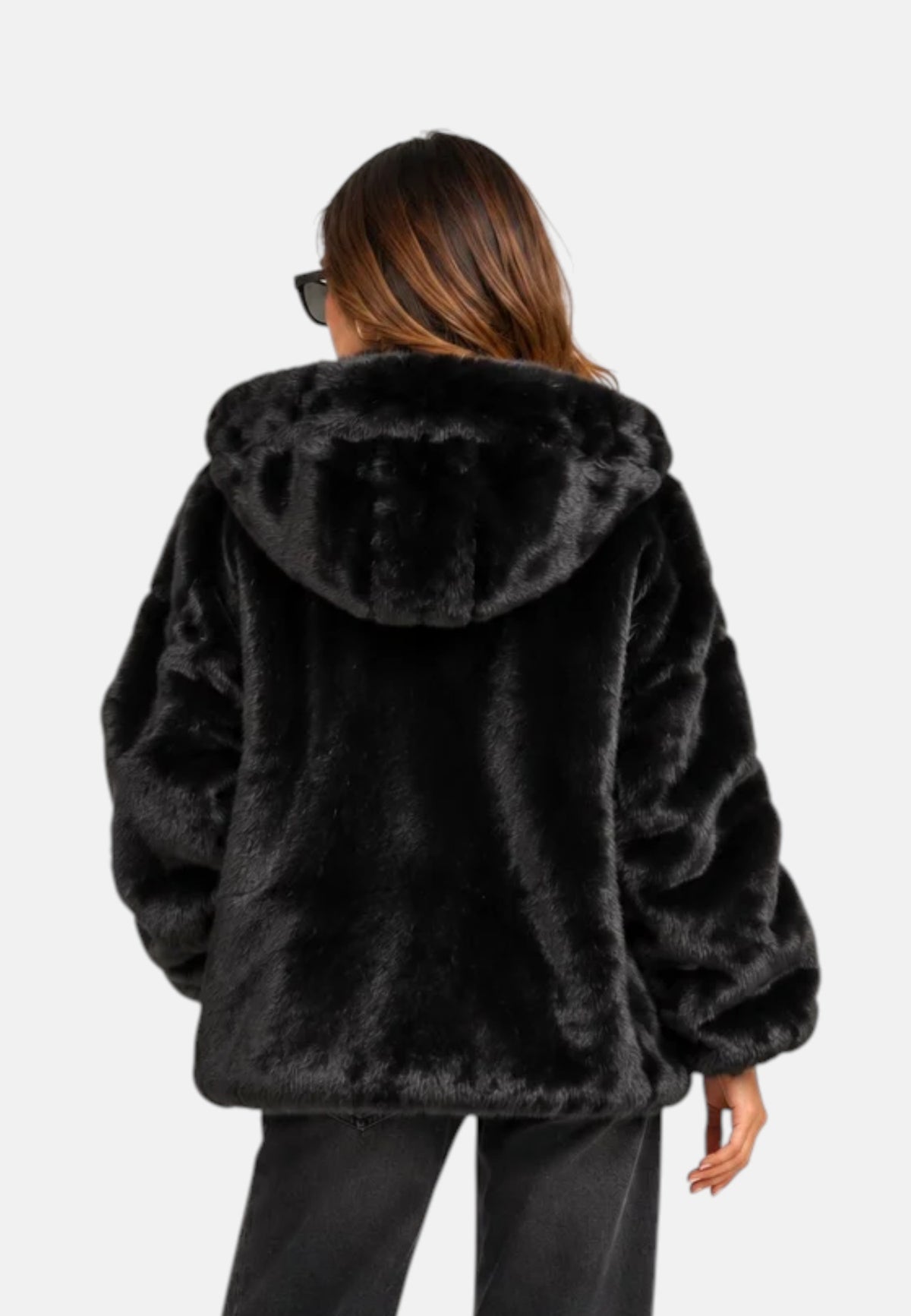 Giacca da donna con cappuccio in pelliccia sintetica V73 Nero