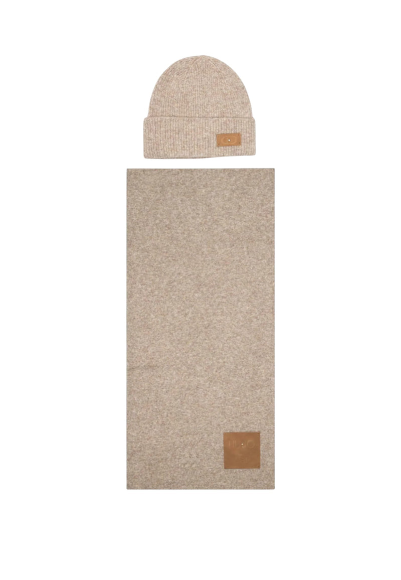 DESERT TAUPE
