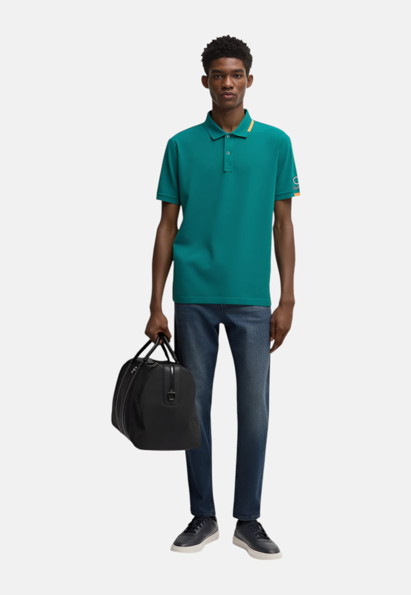GREEN