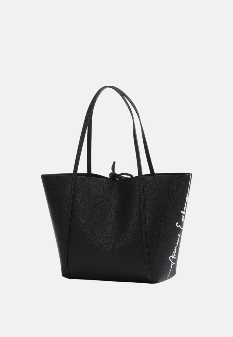 BLACK / BLACK