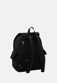 BLACK NOIR