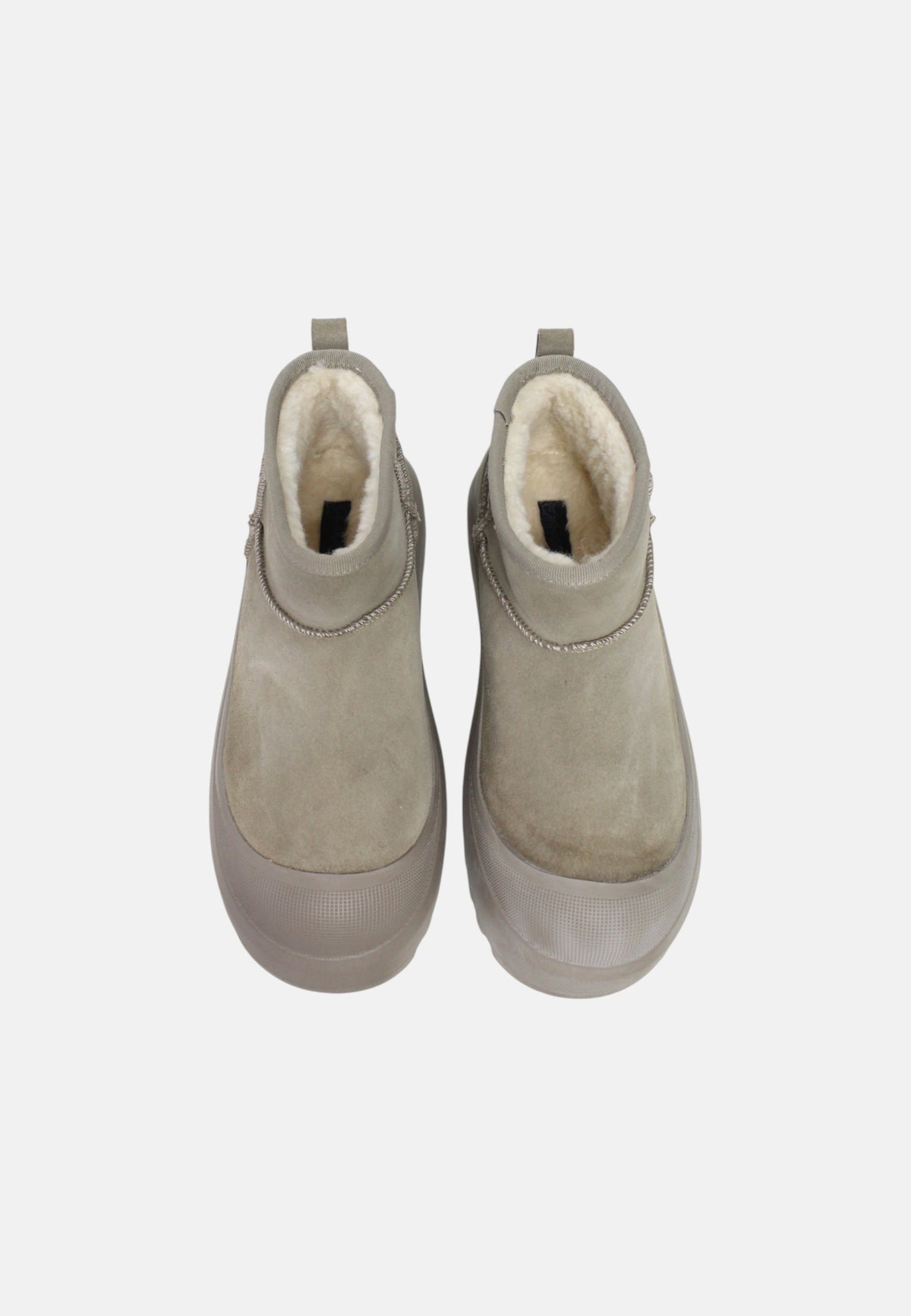 TAUPE