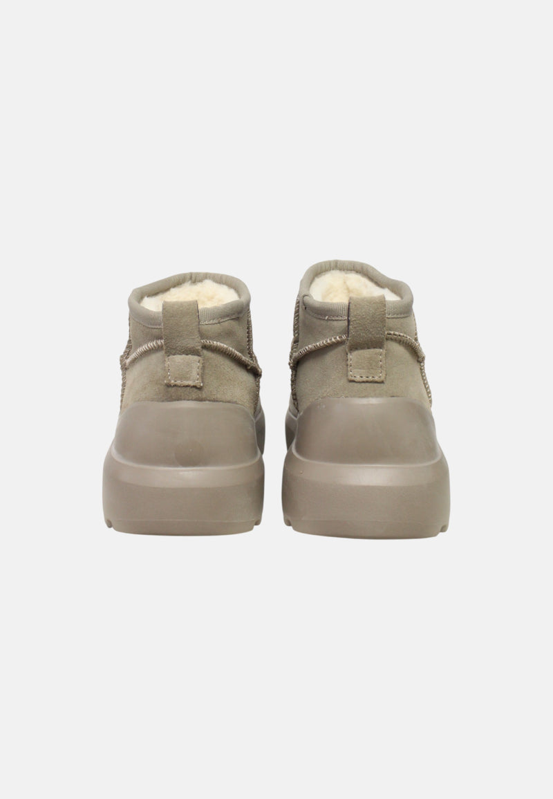 TAUPE