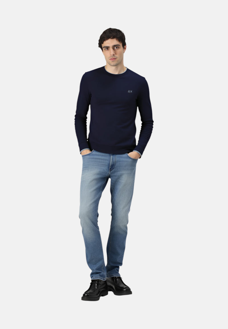 NAVY BLUE